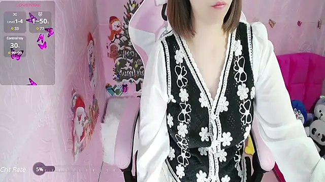 Snapshot of Kae_Jp chatting on 12/17/24, 02:00 Kae Jp online show from 12/17/24, 02:00