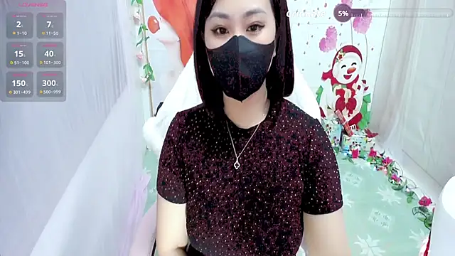 Snapshot of Kae_Jp chatting on 12/18/25, 09:10 Kae Jp online show from 12/18/25, 09:10