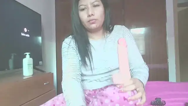 katymojadit online show from 01/30/25, 04:13