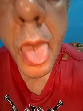 Carlossantos07 online show from 03/27/26, 10:26
