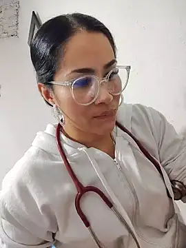 Snapshot of Sweet__Nurse1 chatting on 02/01/25, 06:54 Sweet Nurse1 online show from 02/01/25, 06:54