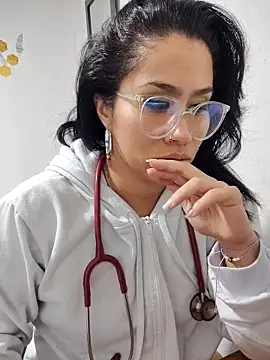 Snapshot of Sweet__Nurse1 chatting on 02/18/25, 07:21 Sweet Nurse1 online show from 02/18/25, 07:21