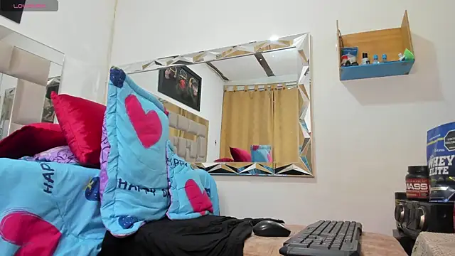 Snapshot of jadenf1 chatting on 10/03/25, 02:03 jadenf1 online show from 10/03/25, 02:03