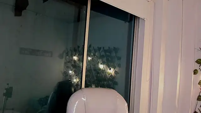 Vic beckeer online show from 03/11/25, 03:37