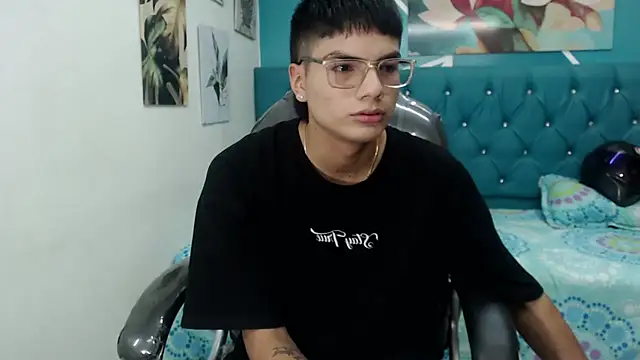 Noha scott online show from 02/19/25, 10:42