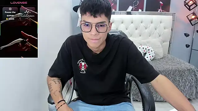 Noha scott online show from 11/12/25, 11:36