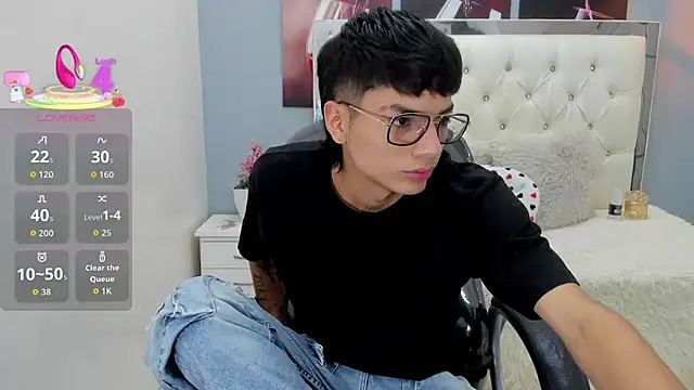 Noha scott online show from 04/25/26, 11:02