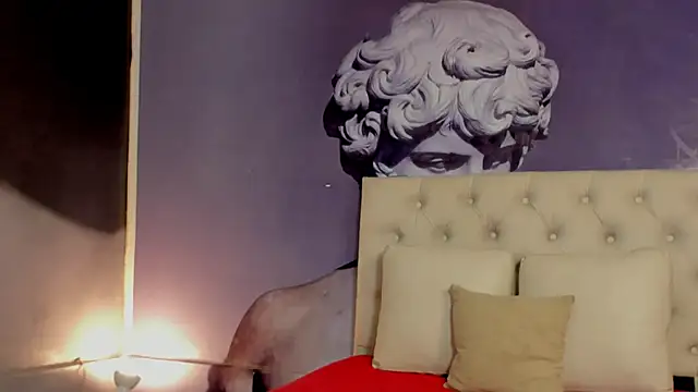 lola red95 online show from 12/13/24, 02:49