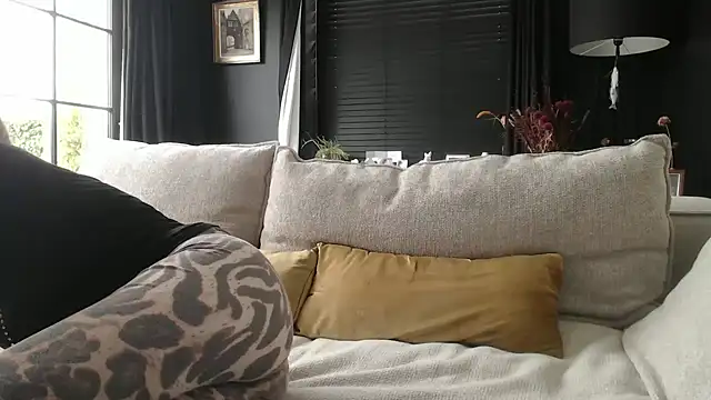 godinflower online show from 09/15/25, 07:30