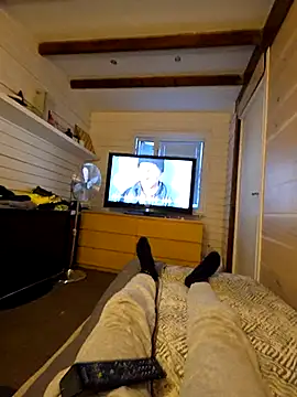 Snapshot of marcis222 chatting on 04/05/26, 04:59 marcis222 online show from 04/05/26, 04:59