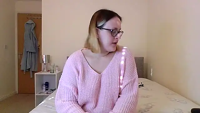 ScarletMae online show from 01/27/25, 02:02