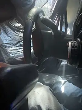 rocket8669 online show from 04/28/26, 04:34