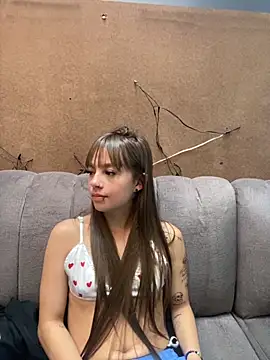 AmmyJones  online show from 10/01/25, 06:25