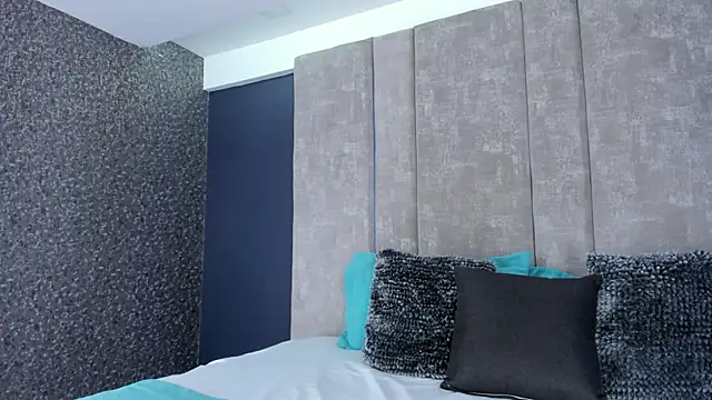 AmmyJones  online show from 04/08/26, 07:14