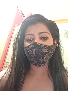 SANAYA ROY online show from 12/17/25, 07:53