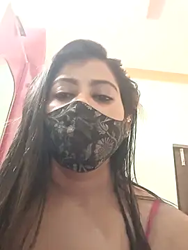 SANAYA ROY online show from 12/18/25, 08:48