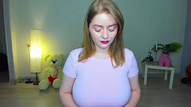 AidaPerry online show from 11/28/25, 09:50