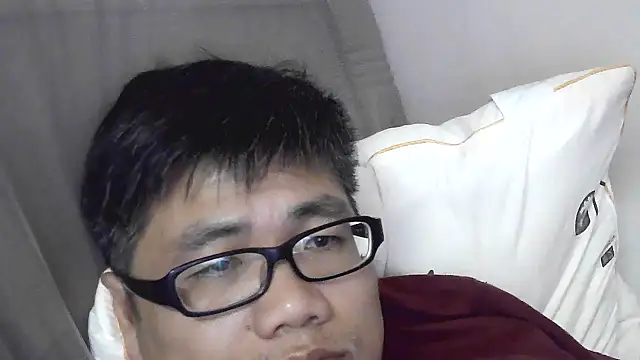 findagirlfriend online show from 03/06/25, 08:37