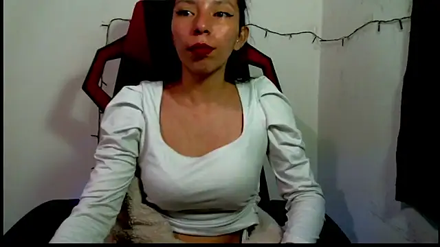 catalina colombia online show from 03/19/25, 05:17