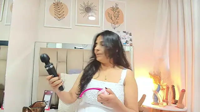  Marcela   online show from 07/21/26, 11:23