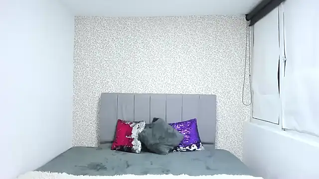 CharlotteeGray  online show from 03/05/25, 07:38