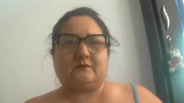 Snapshot of nanita1545 chatting on 03/16/26, 08:46 nanita1545 online show from 03/16/26, 08:46