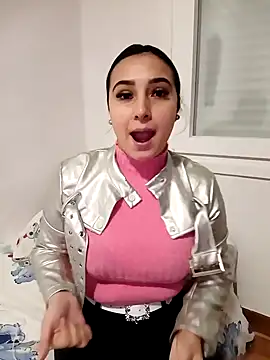 Juanamd1 online show from 12/04/24, 08:23