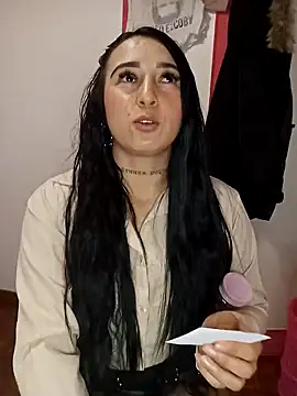 Juanamd1 online show from 12/30/24, 09:16