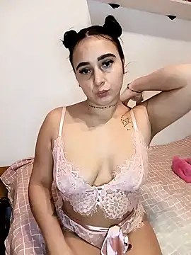 Juanamd1 online show from 01/05/25, 08:54