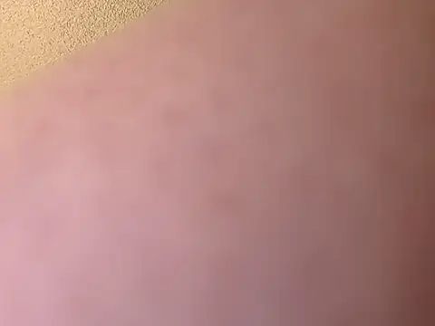 Snapshot of ImCarolinaCutiexxx chatting on 08/01/26, 12:04 ImCarolinaCutiexxx online show from 08/01/26, 12:04
