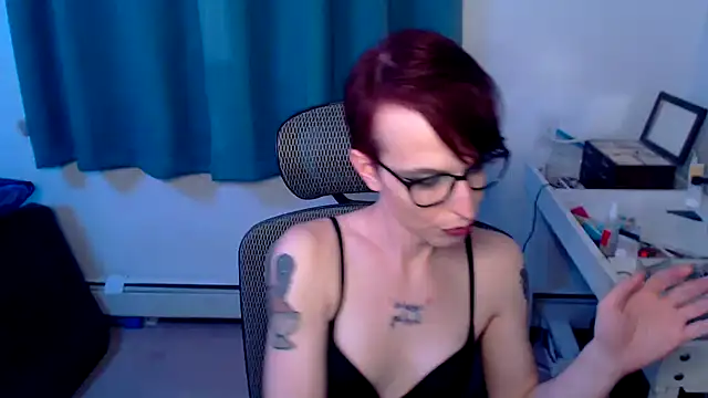 Snapshot of RyffBurnz chatting on 01/22/25, 02:37 RyffBurnz online show from 01/22/25, 02:37