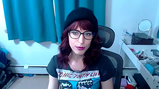 Snapshot of RyffBurnz chatting on 01/25/25, 08:42 RyffBurnz online show from 01/25/25, 08:42