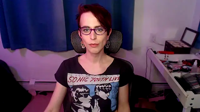 Snapshot of RyffBurnz chatting on 03/05/25, 12:49 RyffBurnz online show from 03/05/25, 12:49