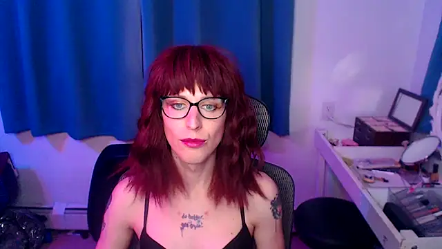 Snapshot of RyffBurnz chatting on 03/21/25, 02:18 RyffBurnz online show from 03/21/25, 02:18