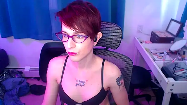 Snapshot of RyffBurnz chatting on 03/21/25, 07:35 RyffBurnz online show from 03/21/25, 07:35