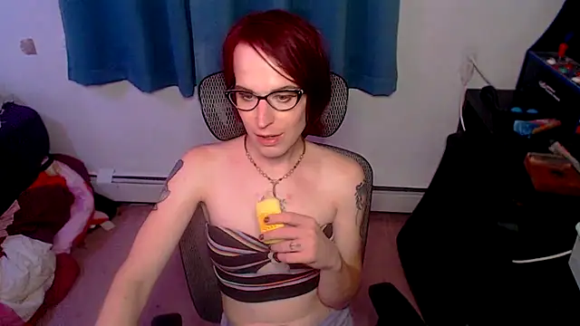 Snapshot of RyffBurnz chatting on 10/01/25, 05:24 RyffBurnz online show from 10/01/25, 05:24