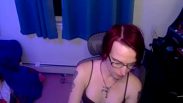 Snapshot of RyffBurnz chatting on 10/11/25, 02:33 RyffBurnz online show from 10/11/25, 02:33