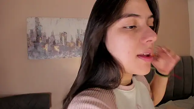 dakotaa   online show from 10/25/25, 08:14