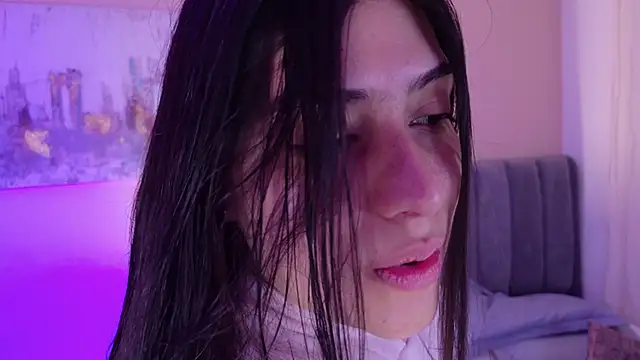 dakotaa   online show from 04/18/26, 11:03