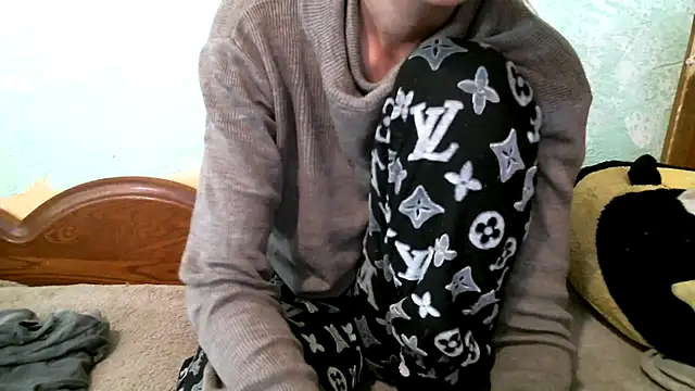 DennisXCaroll online show from 10/19/25, 07:31