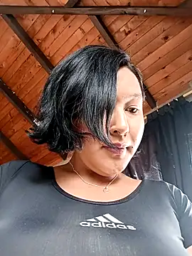 Snapshot of SamaraJay1 chatting on 09/11/25, 03:45 SamaraJay1 online show from 09/11/25, 03:45