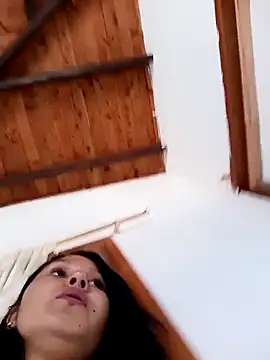 SamaraJay1 online show from 04/18/26, 04:11