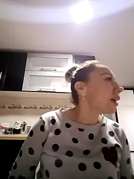Snapshot of coral_smitth chatting on 02/12/25, 01:19 coral smitth online show from 02/12/25, 01:19