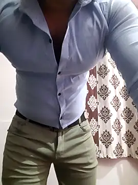 Guyinshortss online show from 03/23/26, 08:13