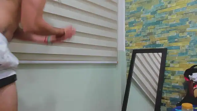 Snapshot of MasterSEX420 chatting on 02/24/25, 12:48 MasterSEX420 online show from 02/24/25, 12:48