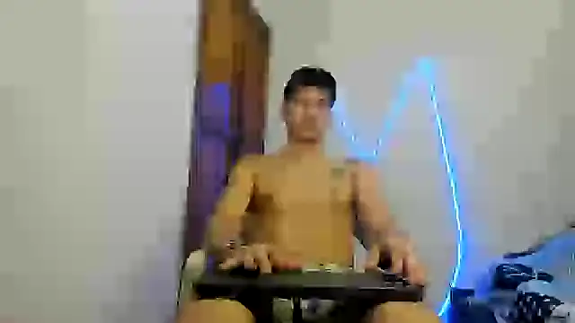 Snapshot of MasterSEX420 chatting on 11/27/25, 12:24 MasterSEX420 online show from 11/27/25, 12:24