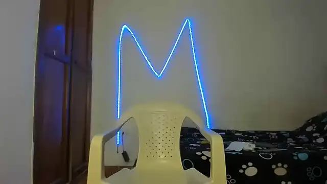 Snapshot of MasterSEX420 chatting on 01/05/26, 05:27 MasterSEX420 online show from 01/05/26, 05:27