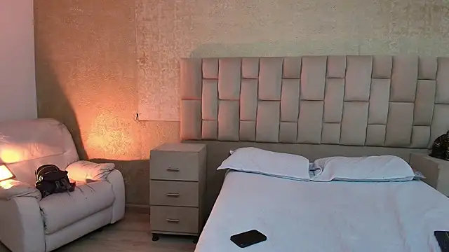 EmmaTorres  online show from 03/21/25, 08:40