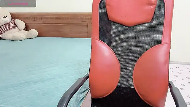 TrinhH Nabbi online show from 01/09/25, 01:45