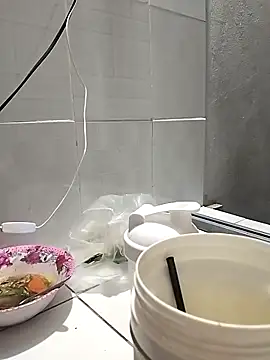 HimiJim online show from 11/28/25, 12:24